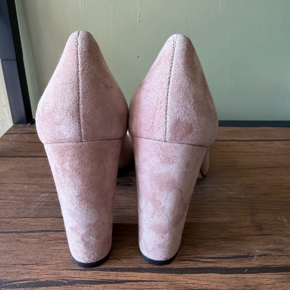 Vince Camuto Blush Suede Heels - Picture 7 of 8